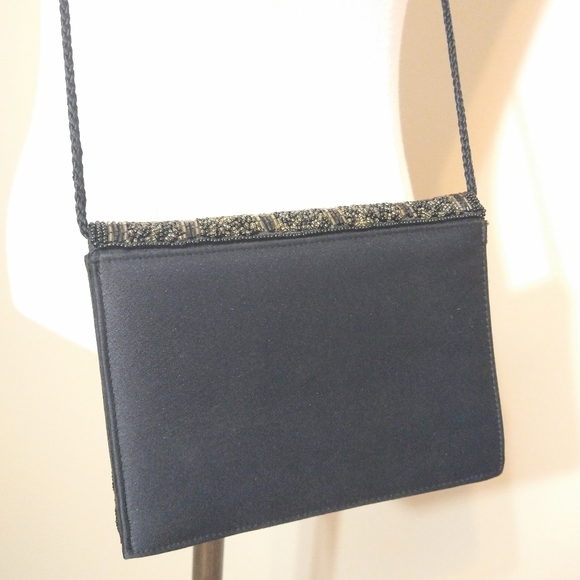 Vintage Lord & Taylor Beaded Black and Gold Purse - Picture 3 of 6